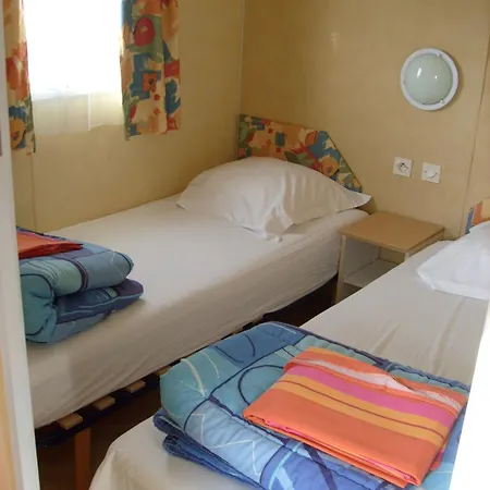 Camping Le Bourdieu Durfort  Room photo